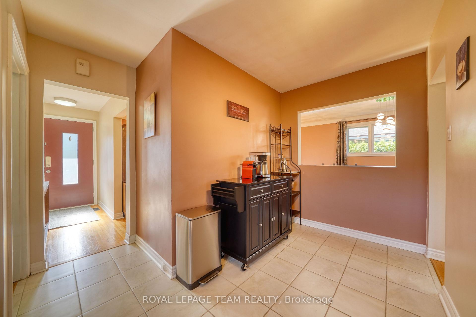 Photo 10 of 2161 Rushton Road, Ottawa, McKellar Heights/Glabar Park — HOMEH