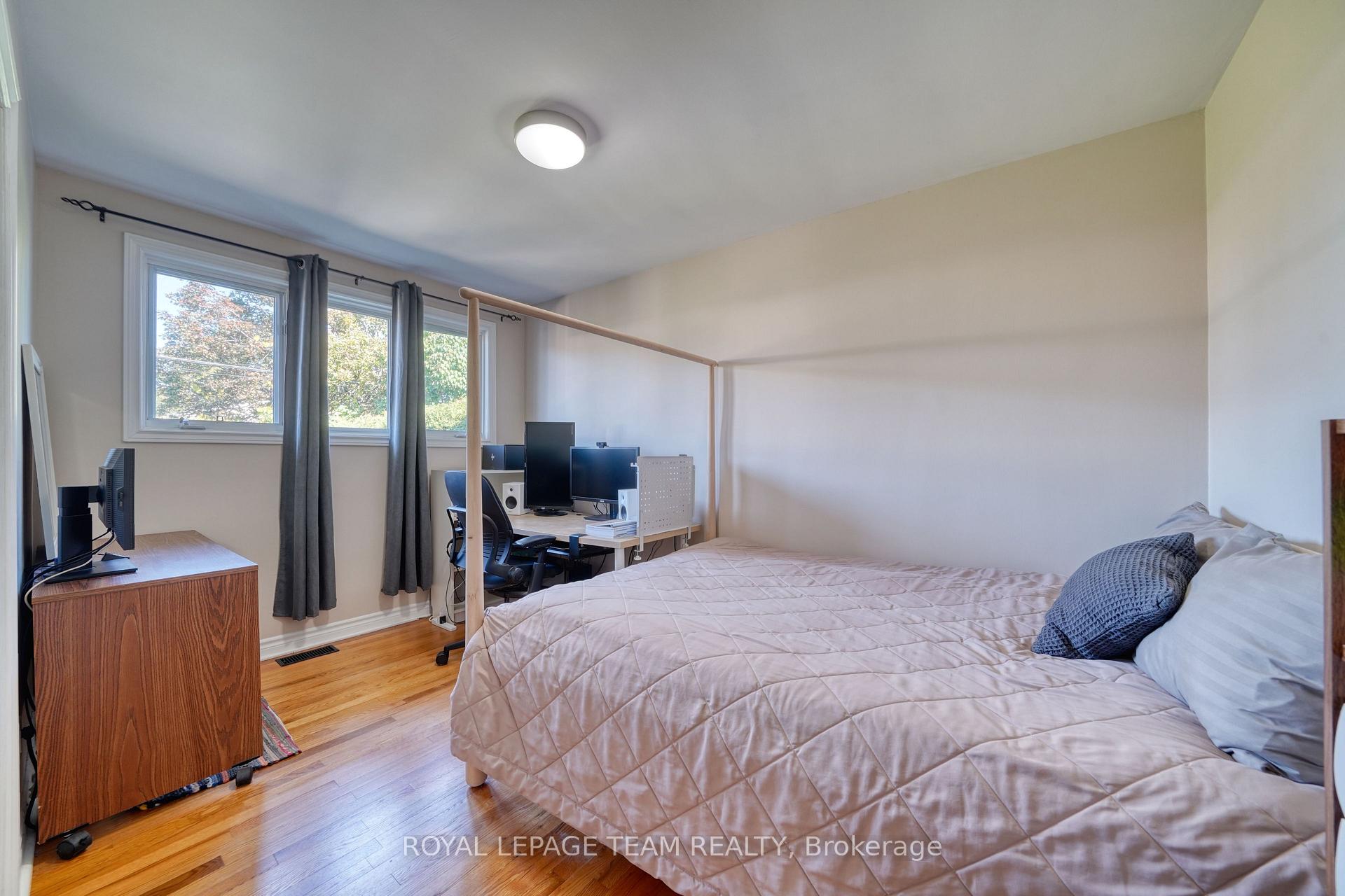 Photo 15 of 2161 Rushton Road, Ottawa, McKellar Heights/Glabar Park — HOMEH