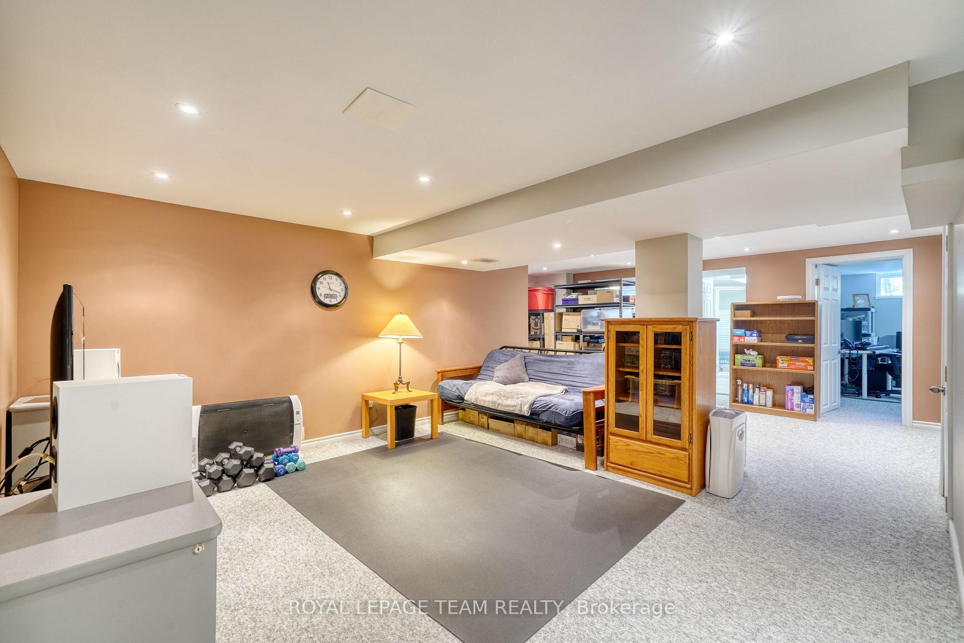 Photo 18 of 2161 Rushton Road, Ottawa, McKellar Heights/Glabar Park — HOMEH