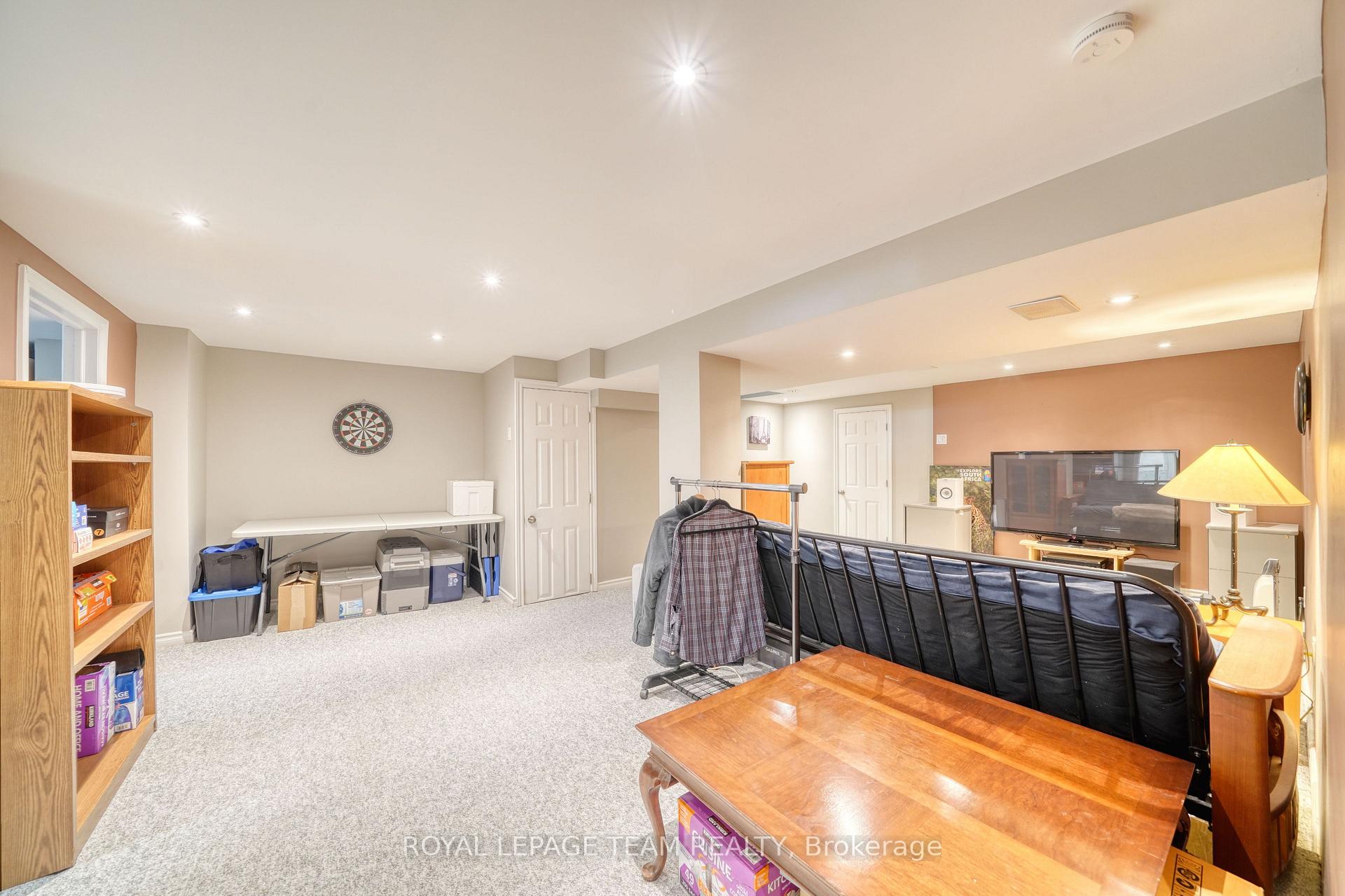 Photo 25 of 2161 Rushton Road, Ottawa, McKellar Heights/Glabar Park — HOMEH