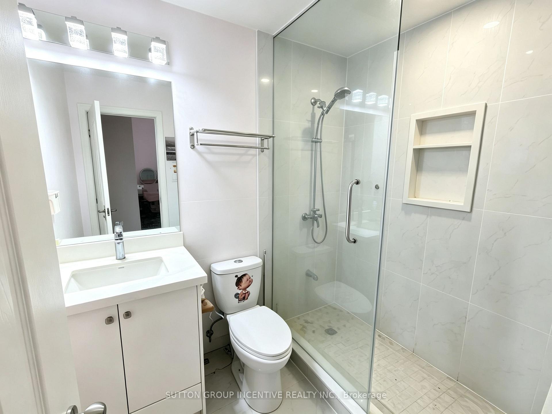 Photo 11 of 110 College Crescent, Barrie, Grove East — HOMEH