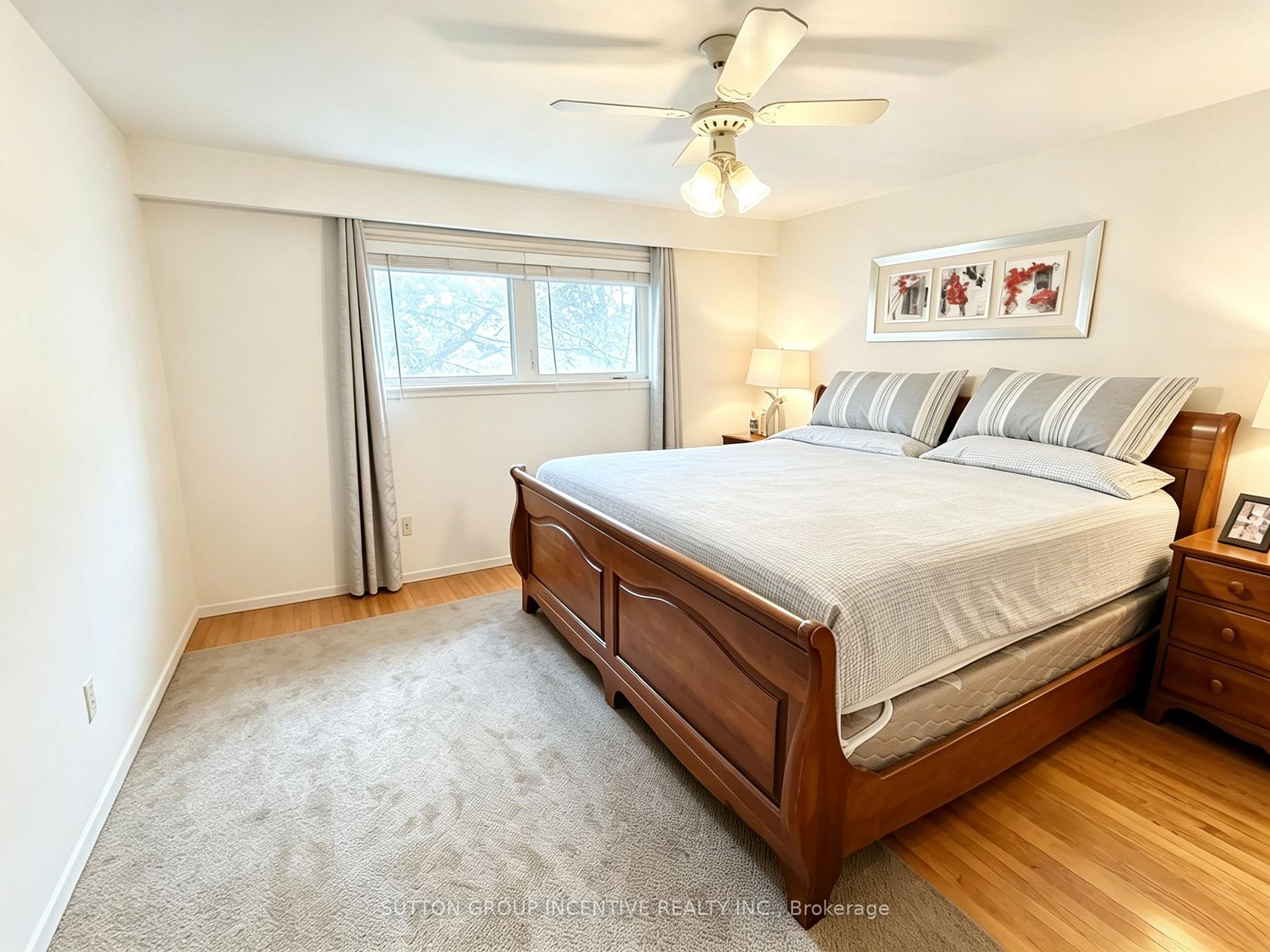Photo 15 of 110 College Crescent, Barrie, Grove East — HOMEH