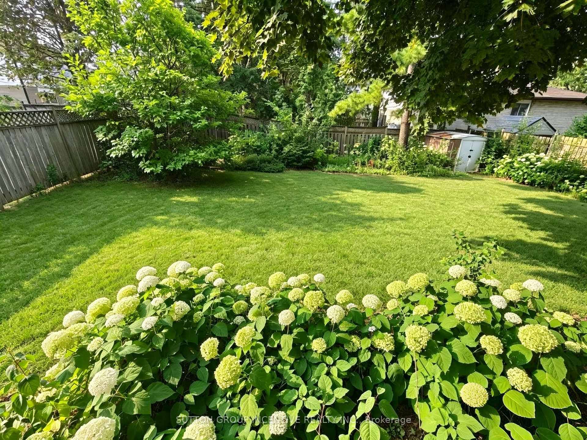Photo 26 of 110 College Crescent, Barrie, Grove East — HOMEH