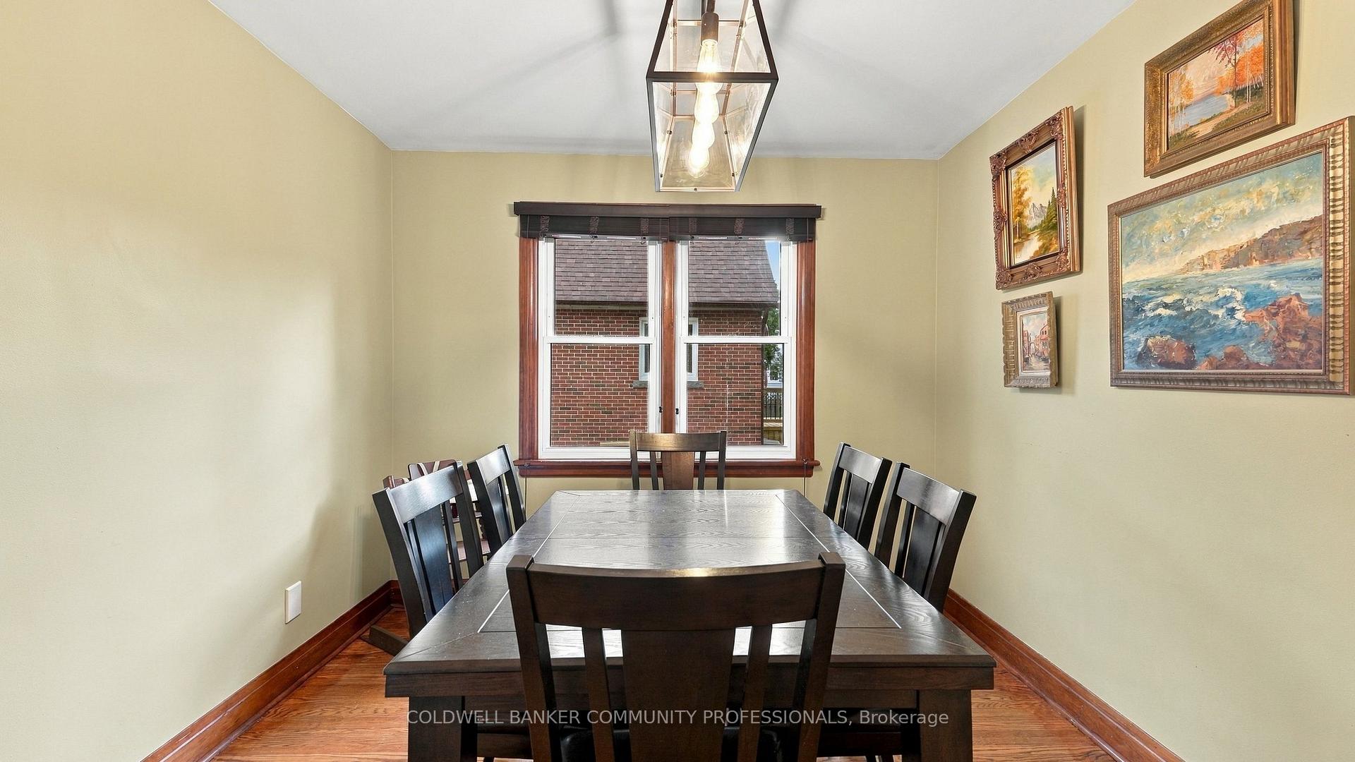 Photo 13 of 42 Delevan Crescent, Hamilton, Hill Park — HOMEH
