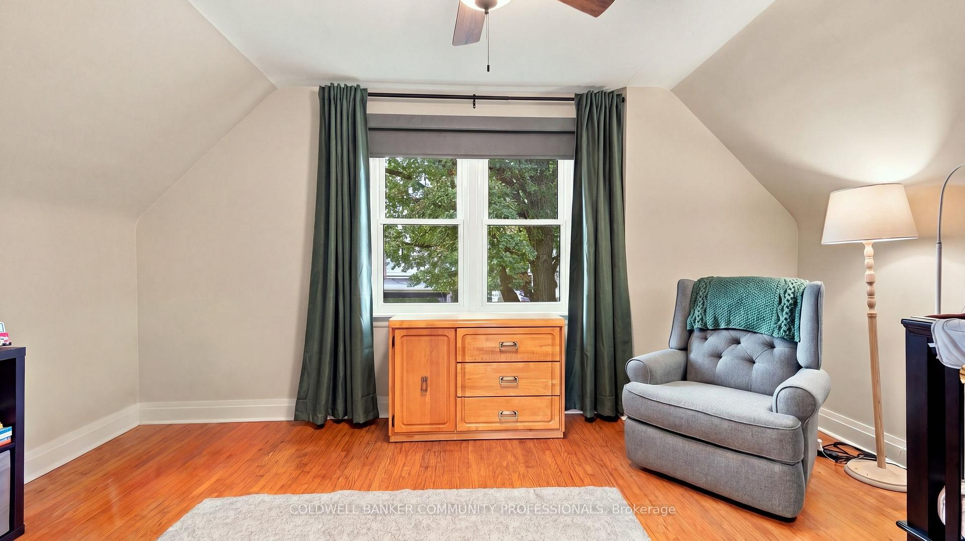 Photo 21 of 42 Delevan Crescent, Hamilton, Hill Park — HOMEH