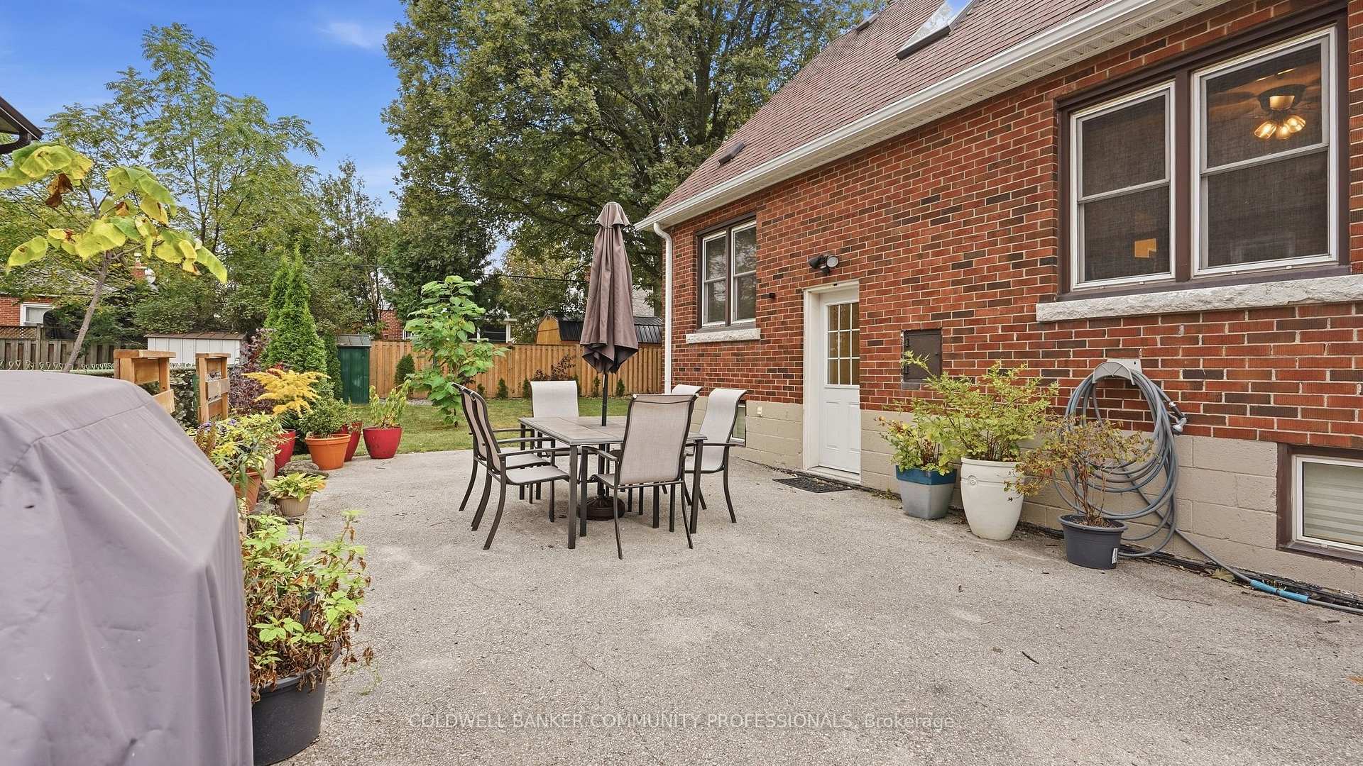 Photo 29 of 42 Delevan Crescent, Hamilton, Hill Park — HOMEH