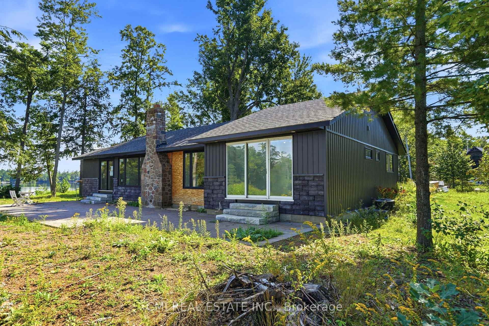 Photo of 2324 Salmon Bay Road