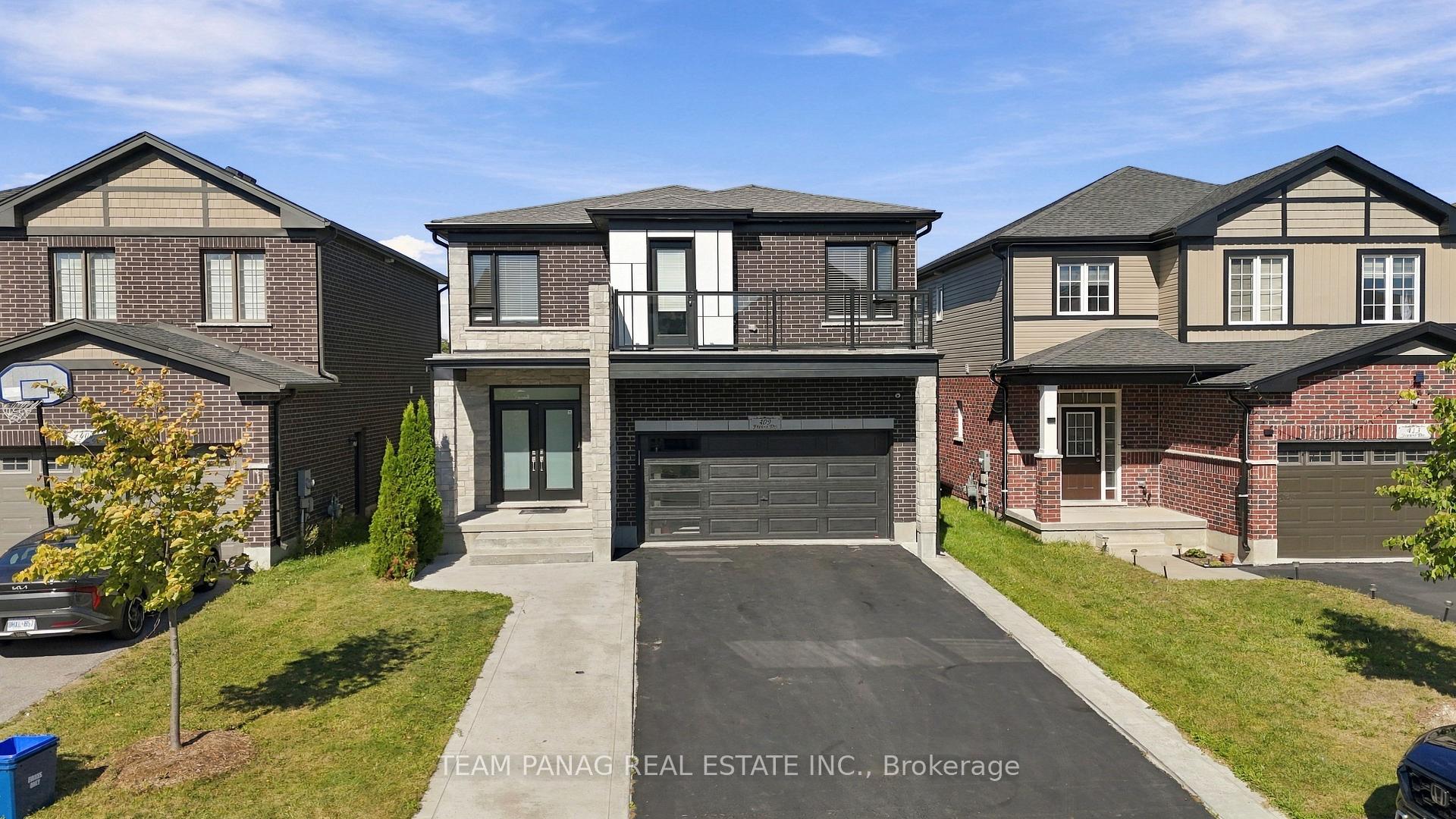Photo 4 of 409 Freure Drive, Cambridge, Blair Road — HOMEH