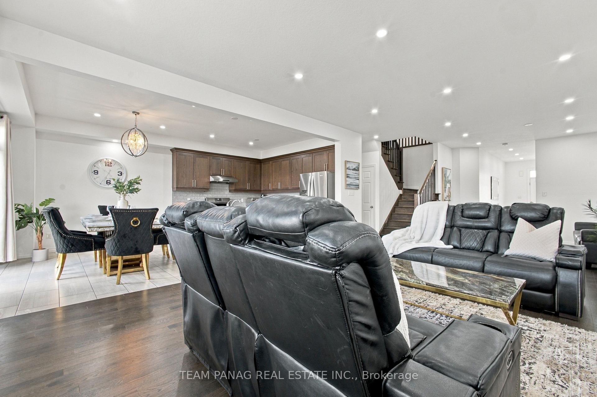 Photo 24 of 409 Freure Drive, Cambridge, Blair Road — HOMEH