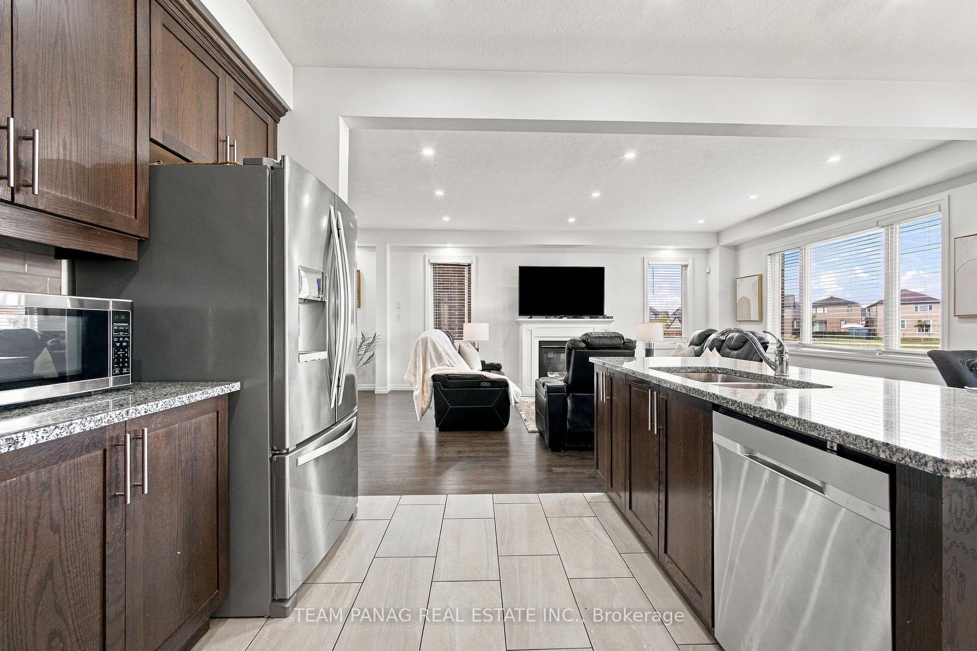 Photo 23 of 409 Freure Drive, Cambridge, Blair Road — HOMEH