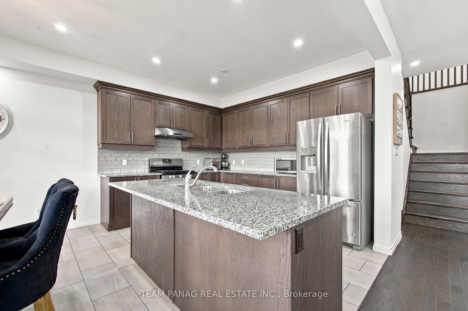 Photo 27 of 409 Freure Drive, Cambridge, Blair Road — HOMEH