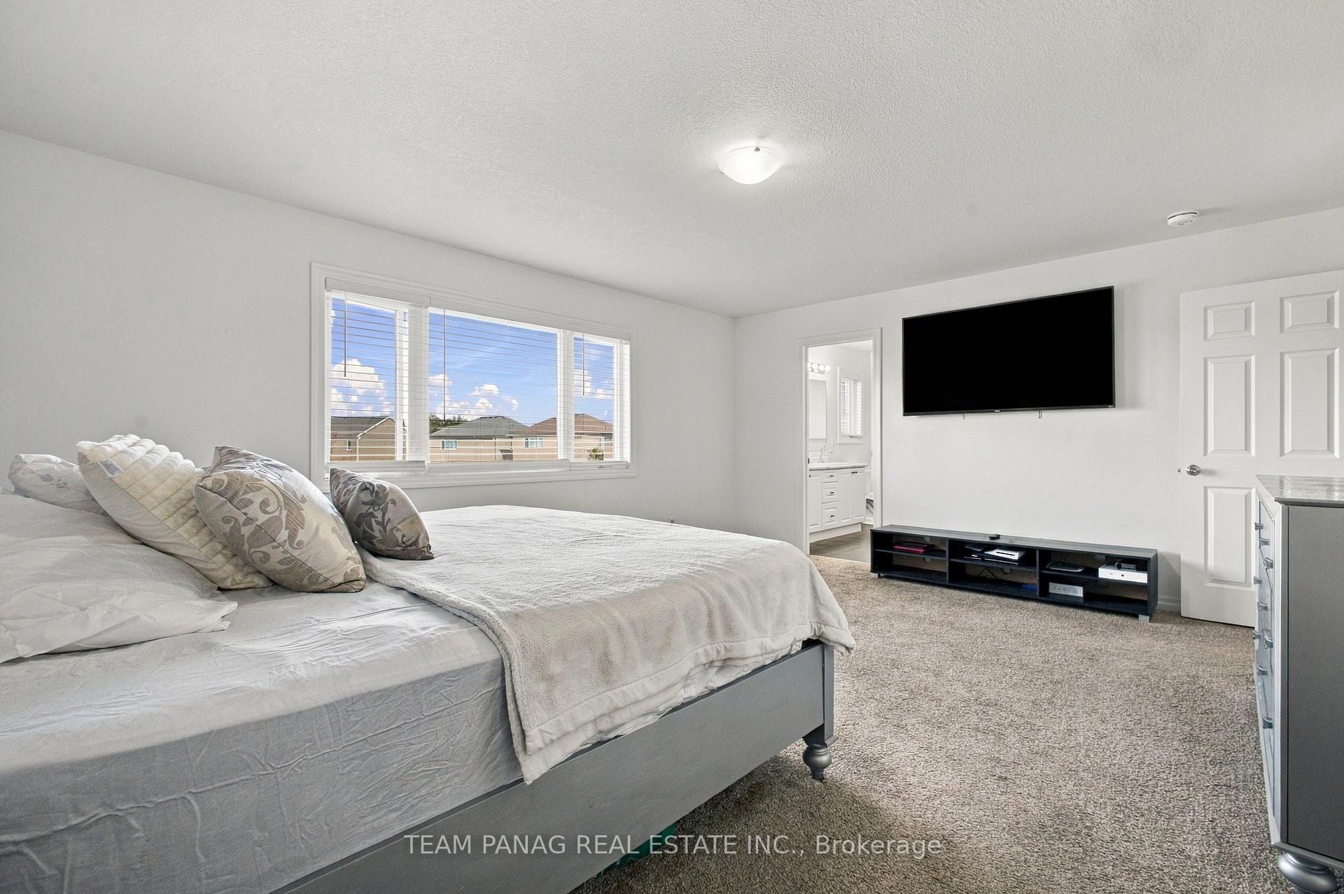 Photo 33 of 409 Freure Drive, Cambridge, Blair Road — HOMEH