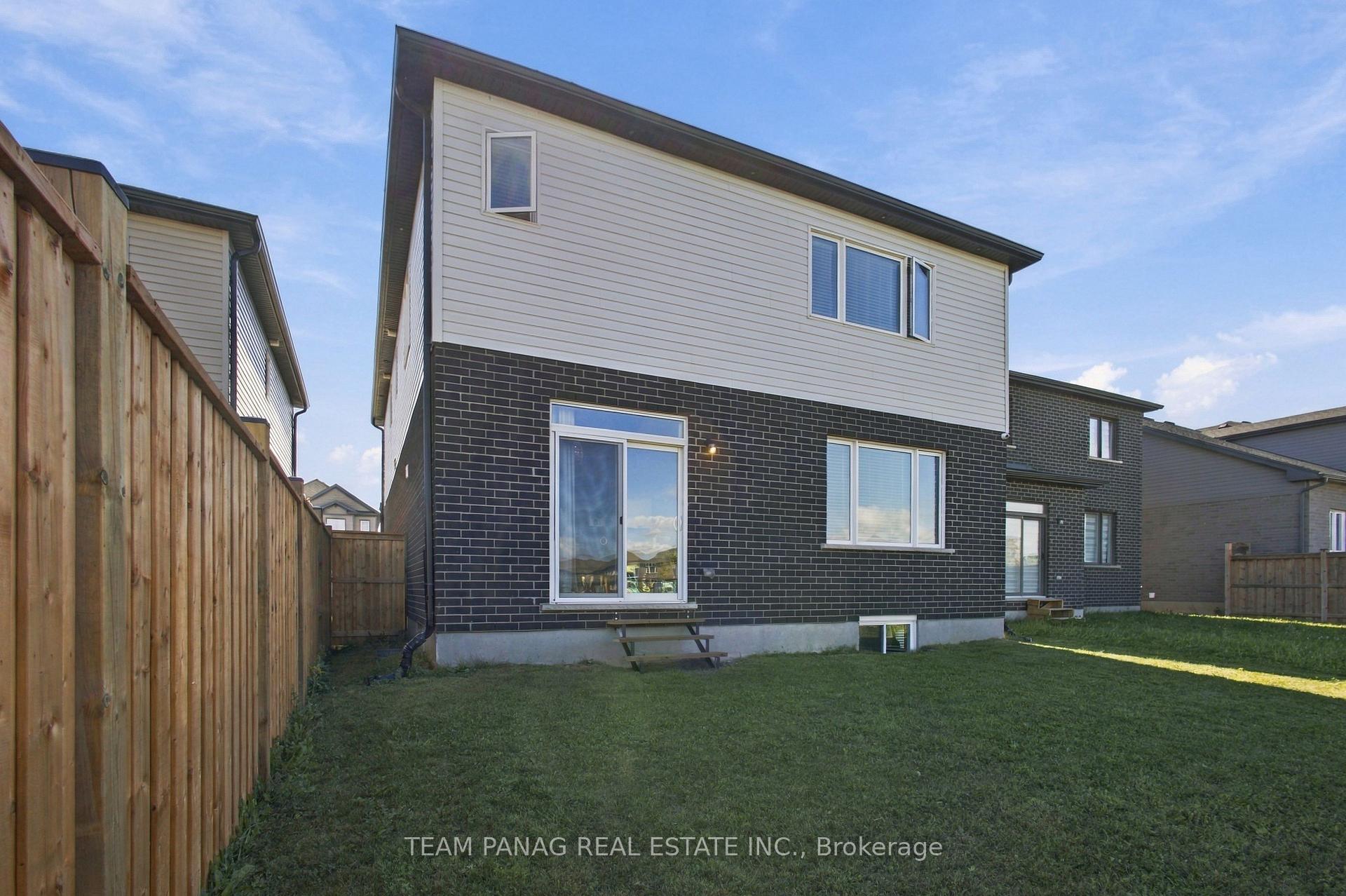 Photo 50 of 409 Freure Drive, Cambridge, Blair Road — HOMEH