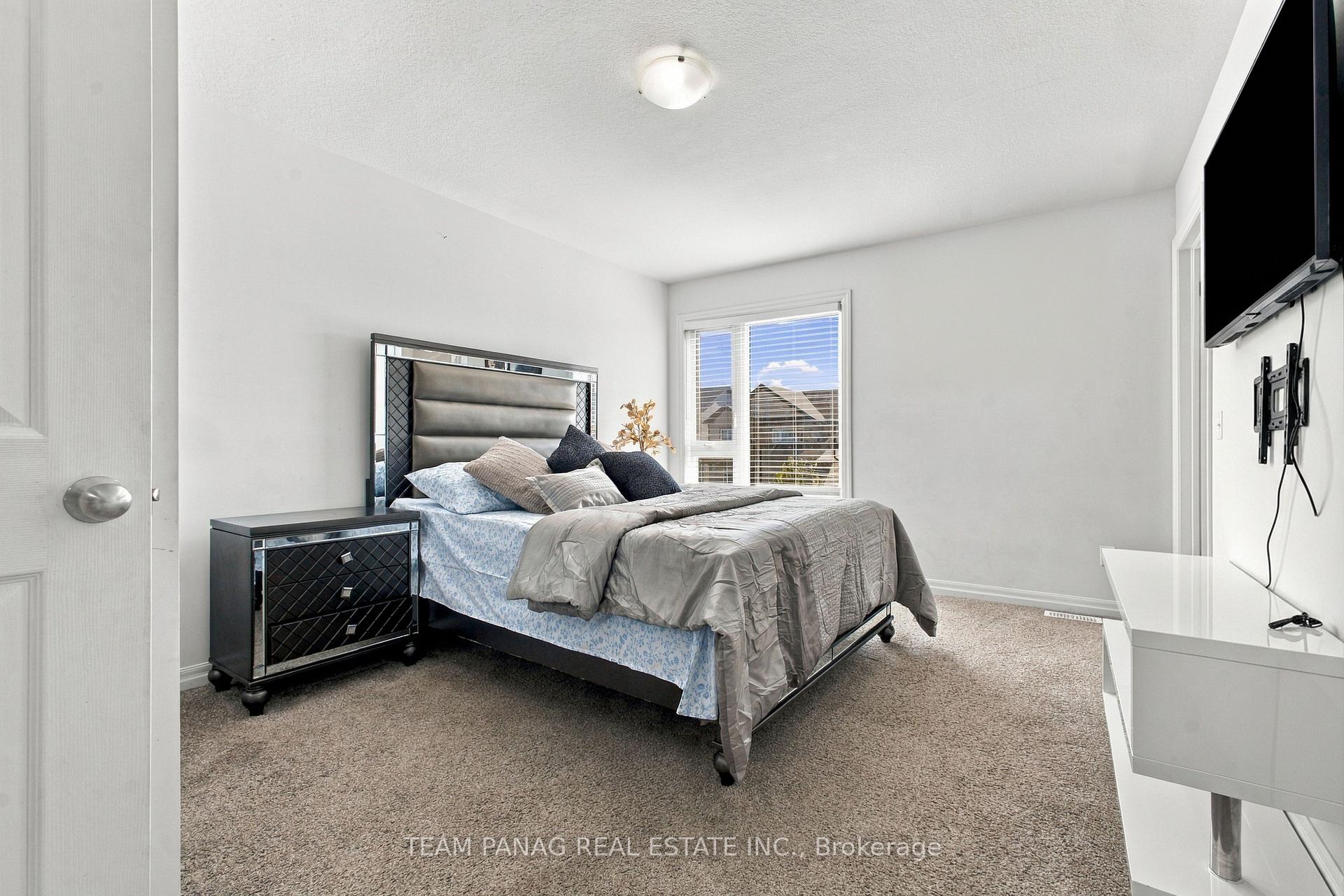 Photo 41 of 409 Freure Drive, Cambridge, Blair Road — HOMEH