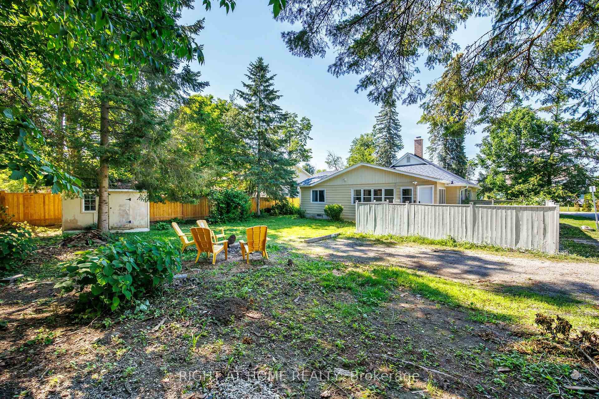 Photo 28 of 51 Lakeside Drive, Innisfil, Rural Innisfil — HOMEH