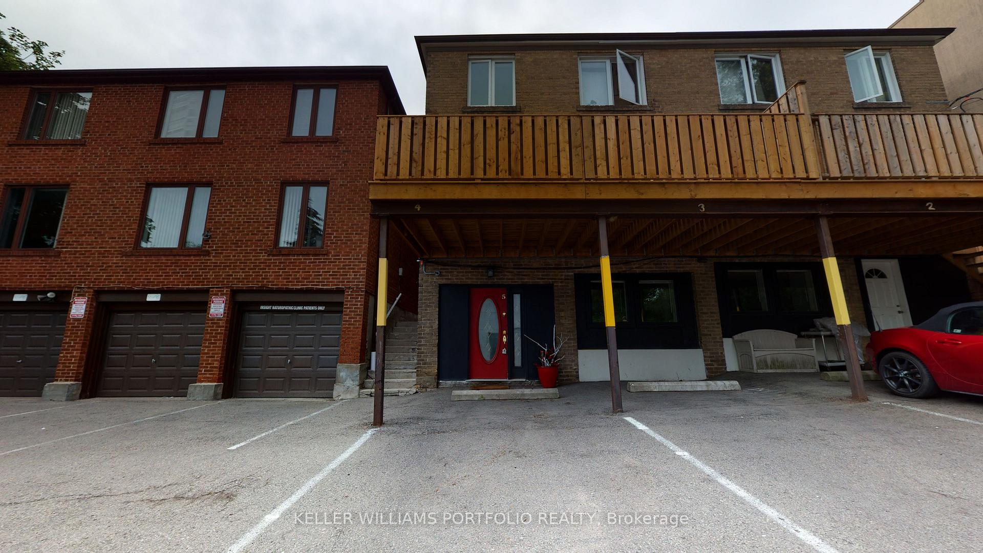 Photo 6 of Unit 5, 546 Eglinton Avenue E, Toronto, Mount Pleasant East — HOMEH