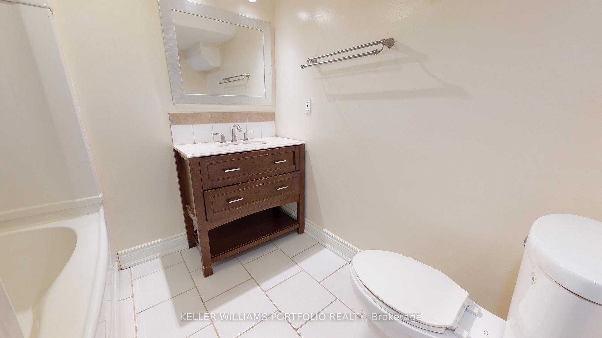 Photo 35 of Unit 5, 546 Eglinton Avenue E, Toronto, Mount Pleasant East — HOMEH