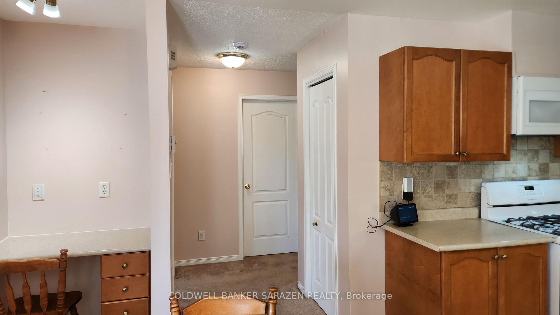 Photo 8 of 152 Mclachlin Street S, Arnprior, Arnprior — HOMEH