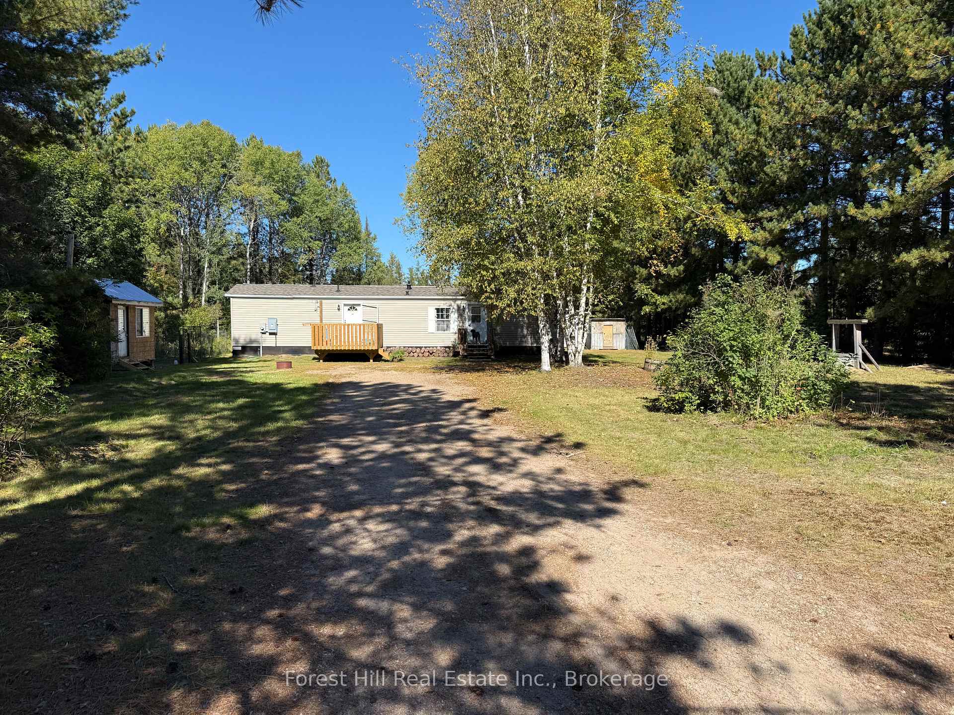 Photo 1 of 828 522 Highway, Powassan, Trout Creek — HOMEH