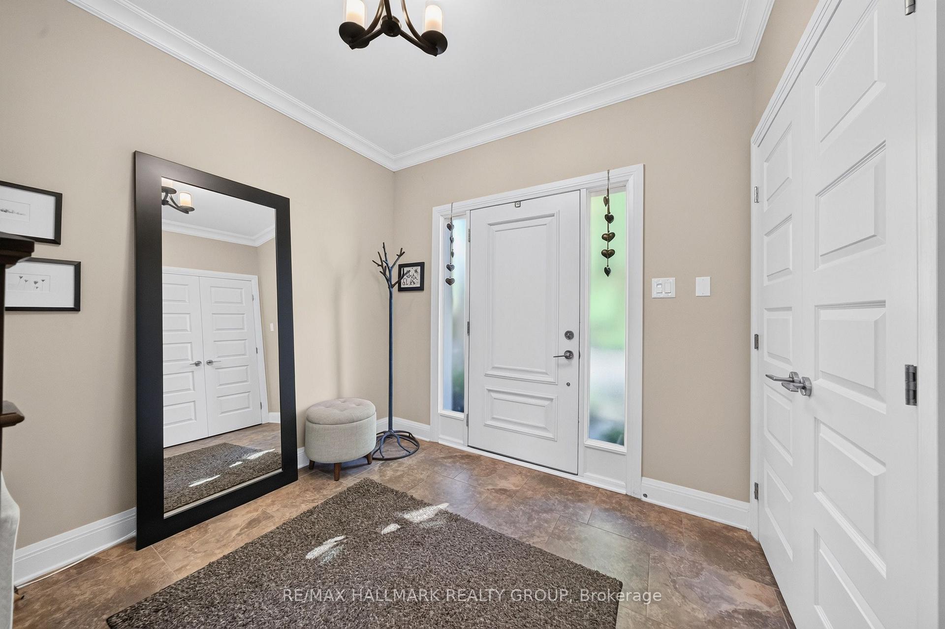 Photo 5 of 288 Selby Avenue, Ottawa, Westboro North — HOMEH