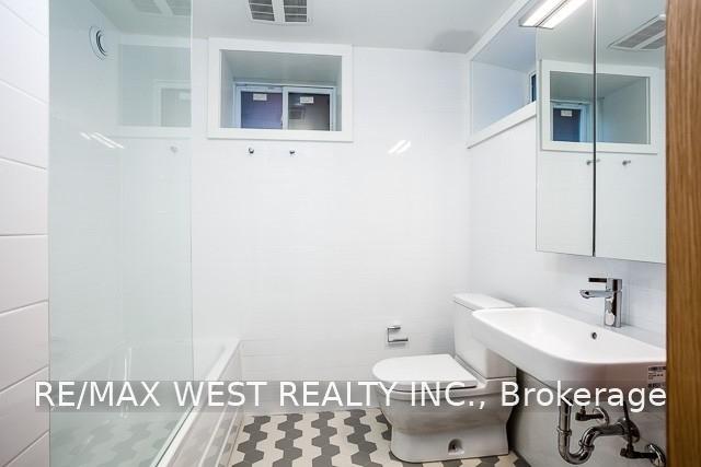 Photo 14 of Unit Bsmt, 152 Close Avenue, Toronto, South Parkdale — HOMEH