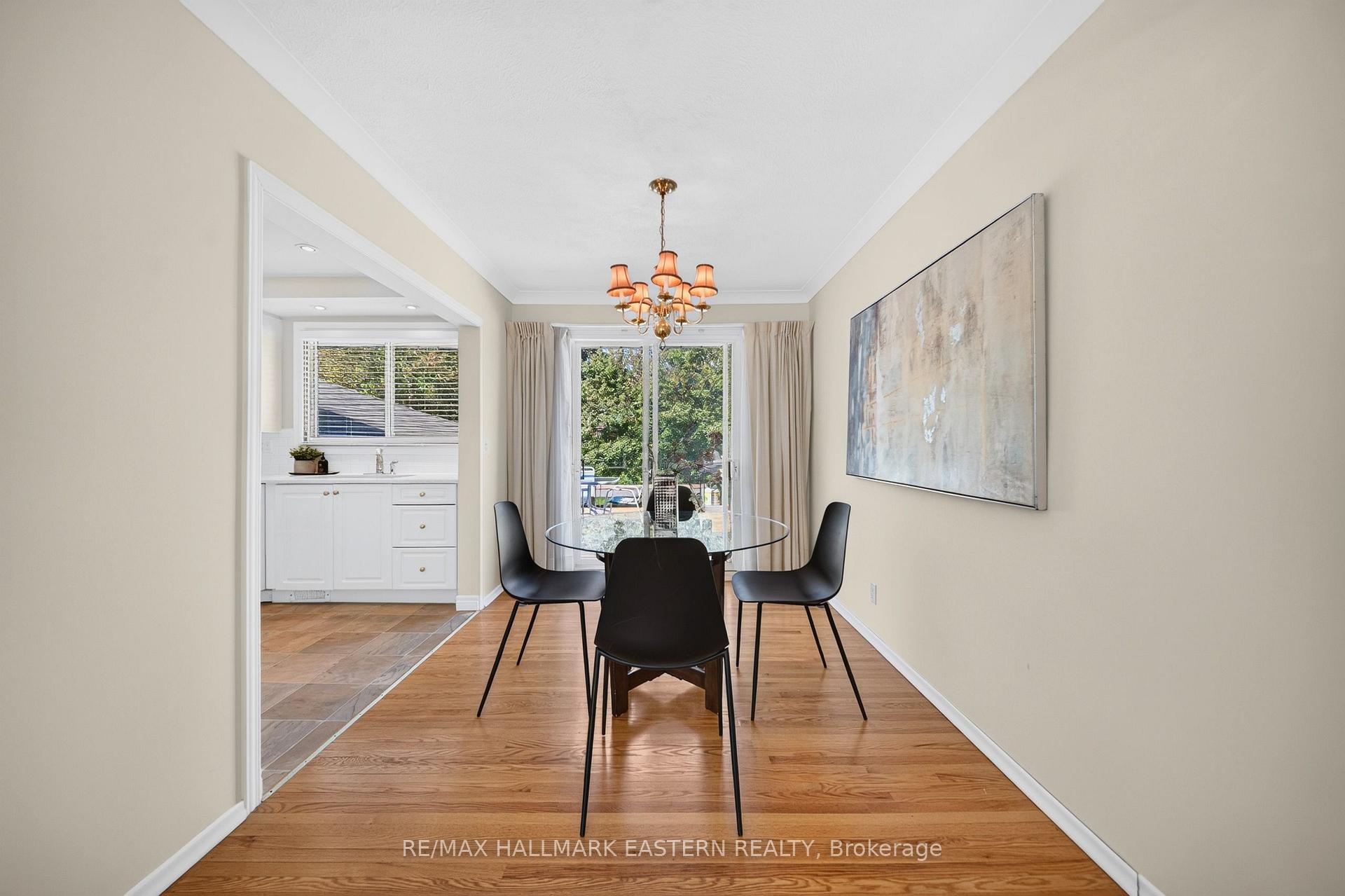 Photo 16 of 1337 Franklin Drive W, Peterborough, Northcrest Ward 5 — HOMEH