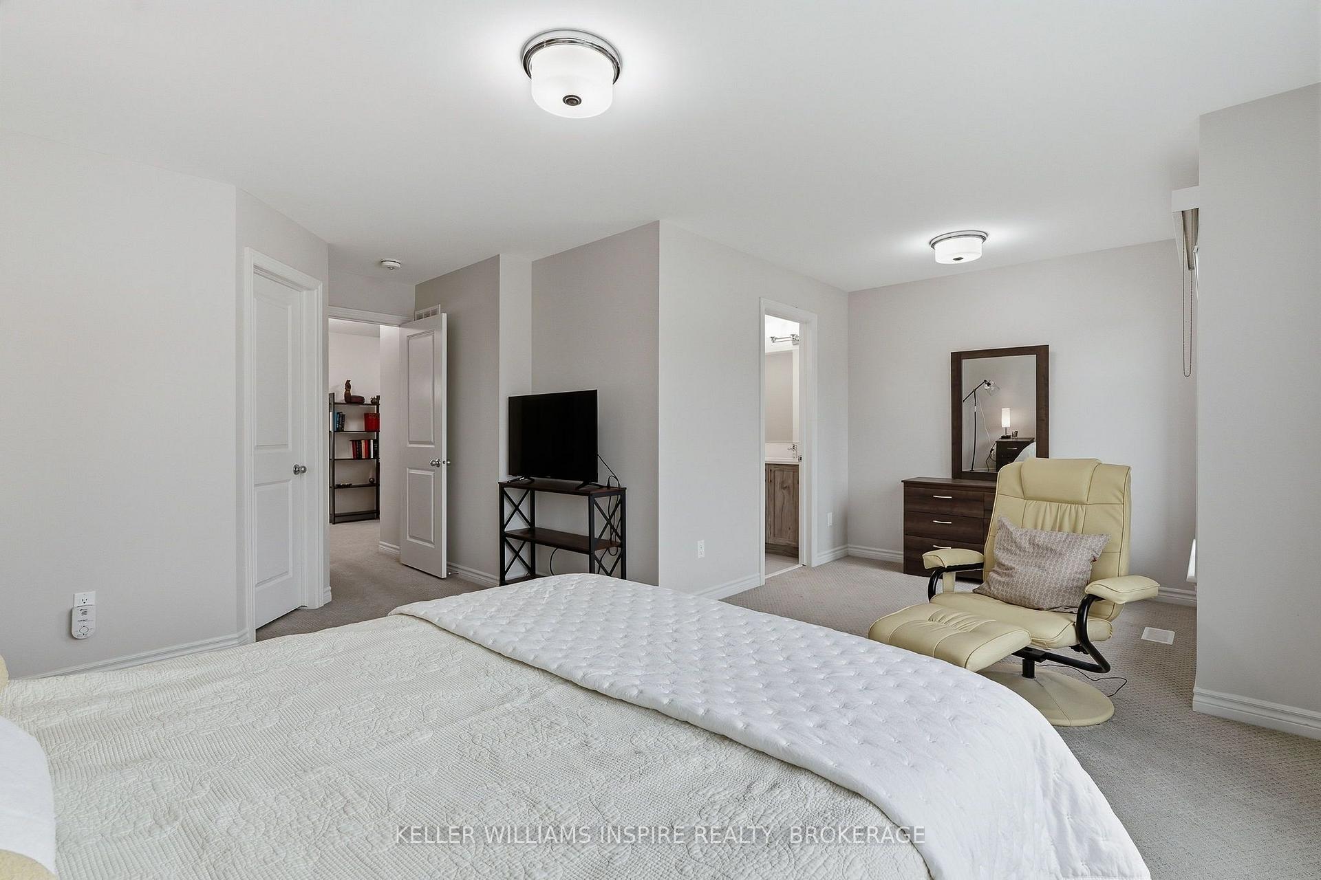 Photo 23 of 2365 Goldhawk Drive, Ottawa, Stittsville (South) — HOMEH