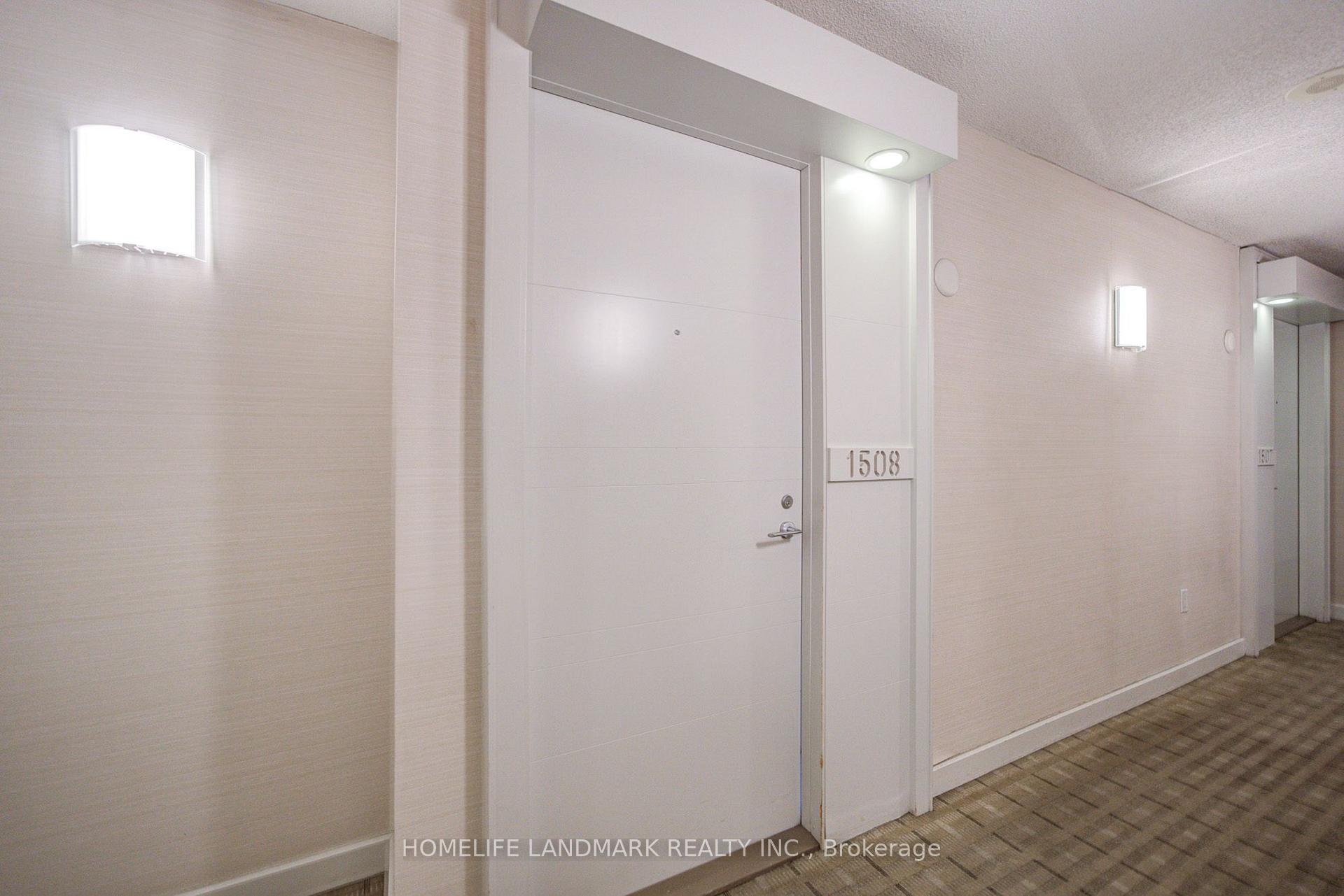 Photo 6 of Unit 1508, 38 Grenville Street, Toronto, Bay Street Corridor — HOMEH