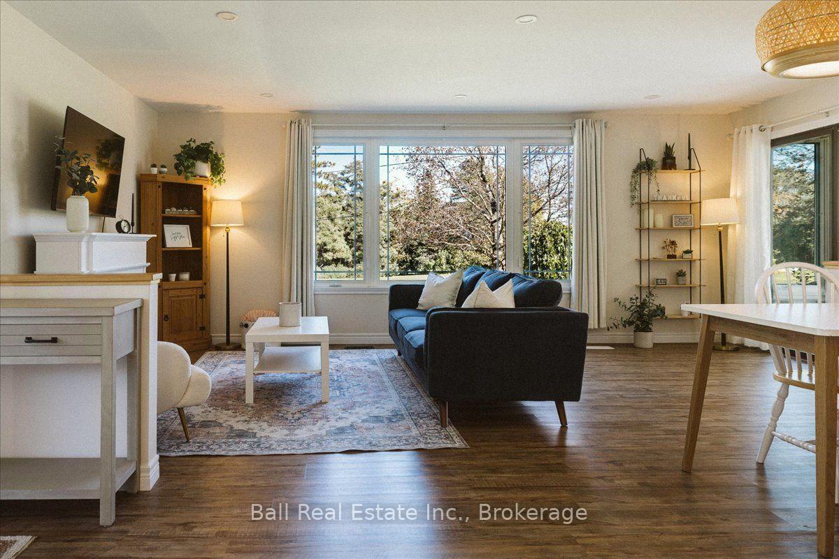 Photo 16 of 1420 Eastview Drive, Selwyn — HOMEH