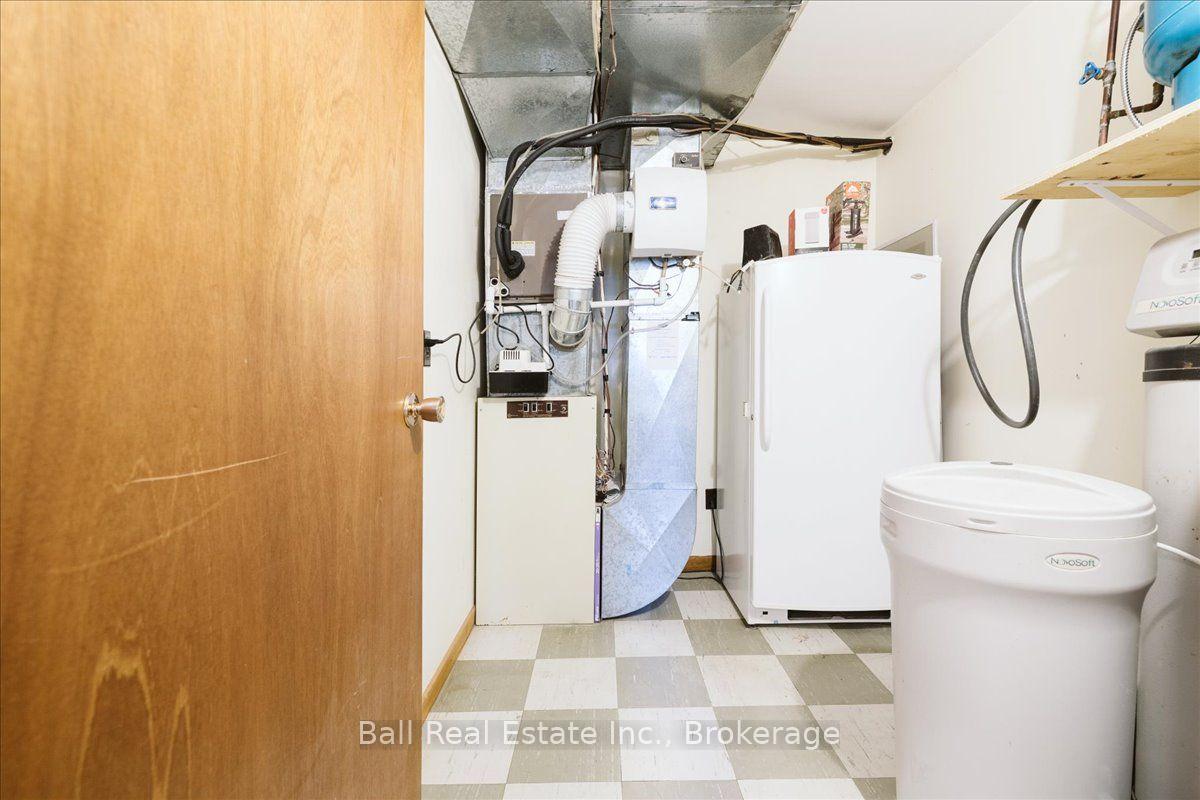 Photo 45 of 1420 Eastview Drive, Selwyn — HOMEH