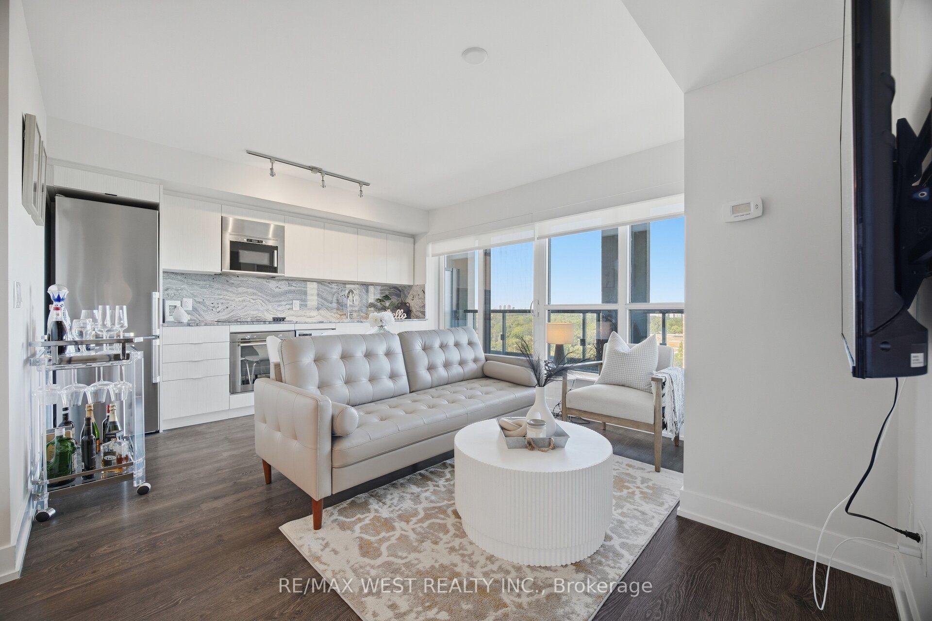Photo 8 of Unit 1327, 5 Mabelle Avenue, Etobicoke, Islington-City Centre West — HOMEH