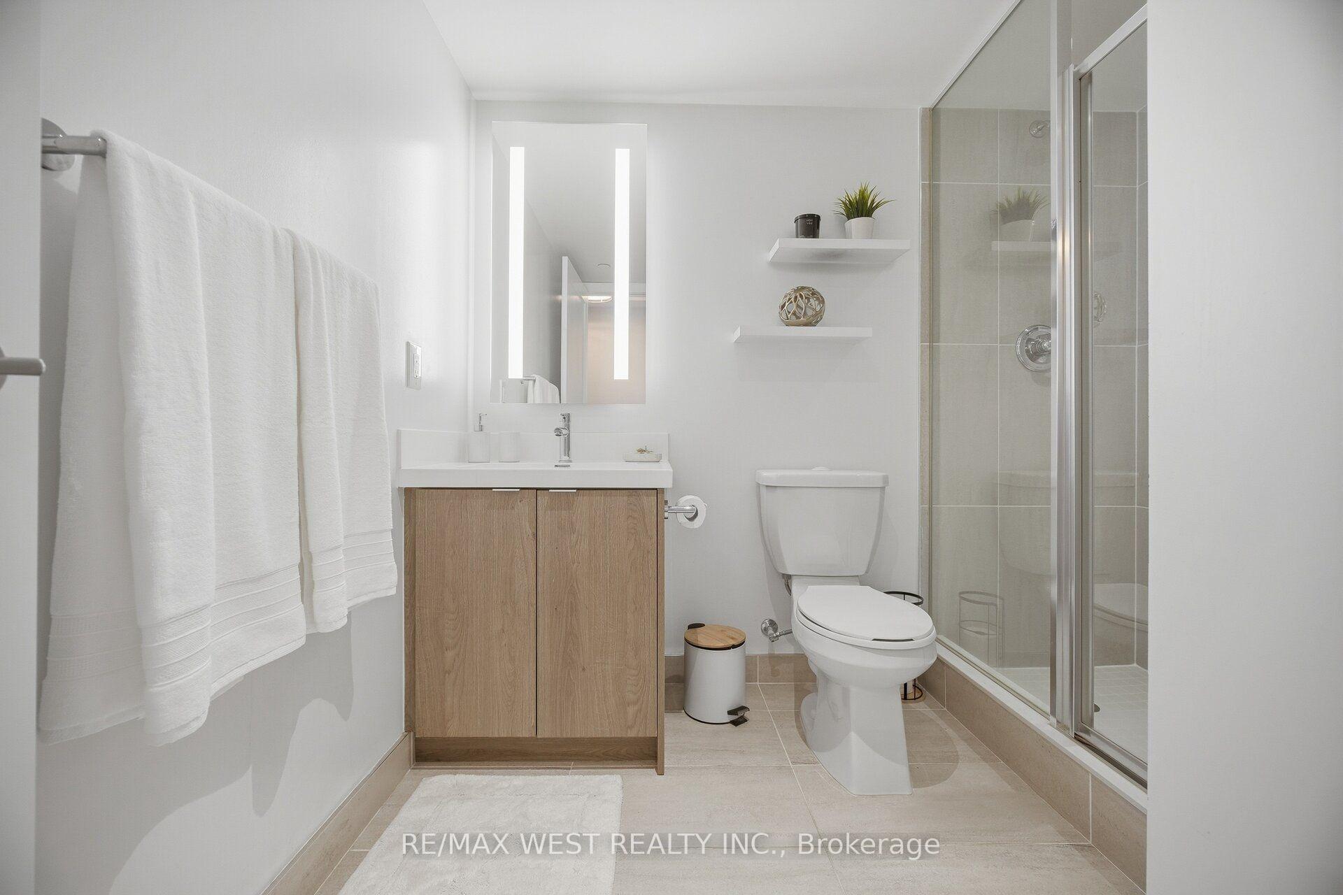 Photo 19 of Unit 1327, 5 Mabelle Avenue, Etobicoke, Islington-City Centre West — HOMEH