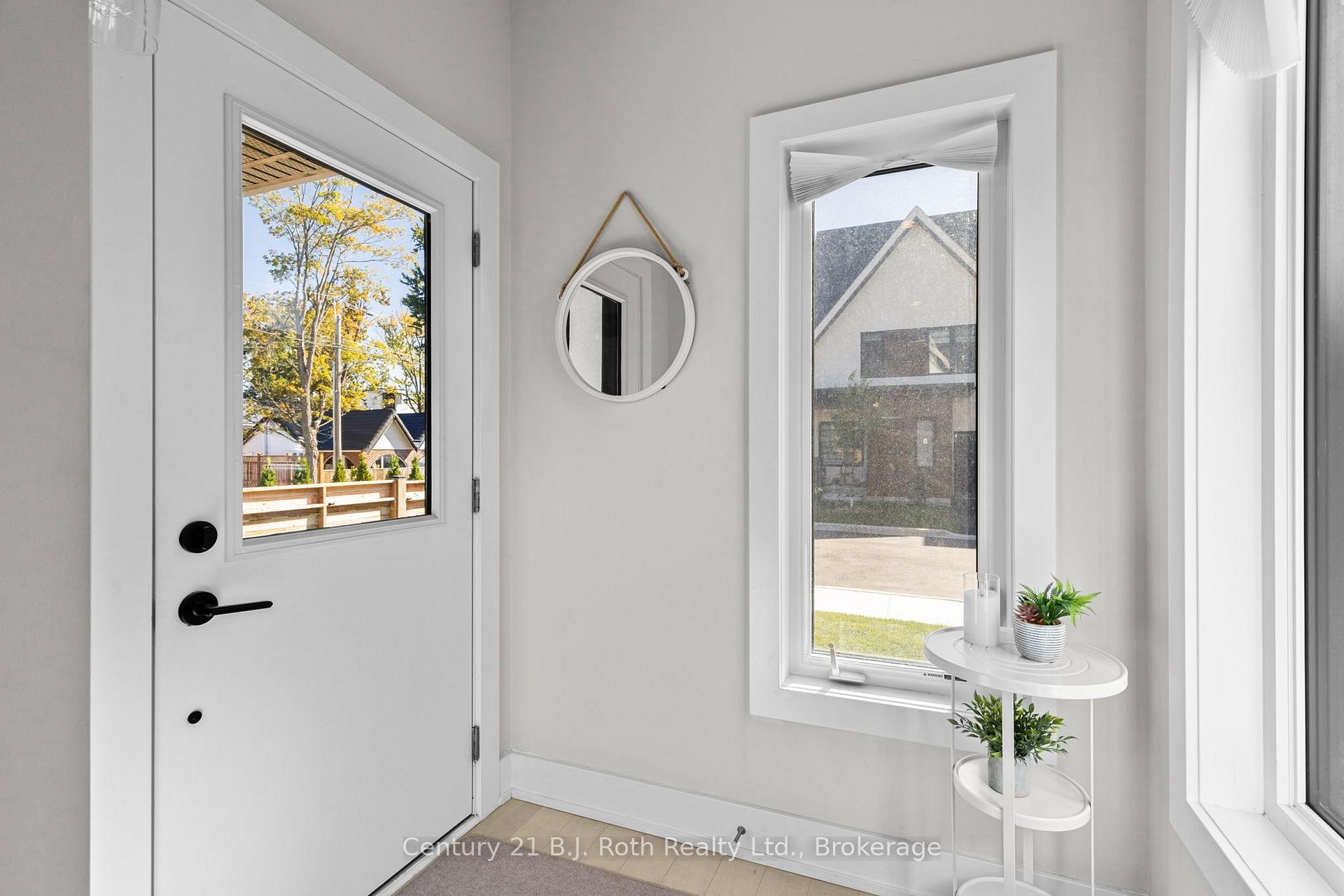Photo 6 of 7 Rice Lane Road, Orillia — HOMEH