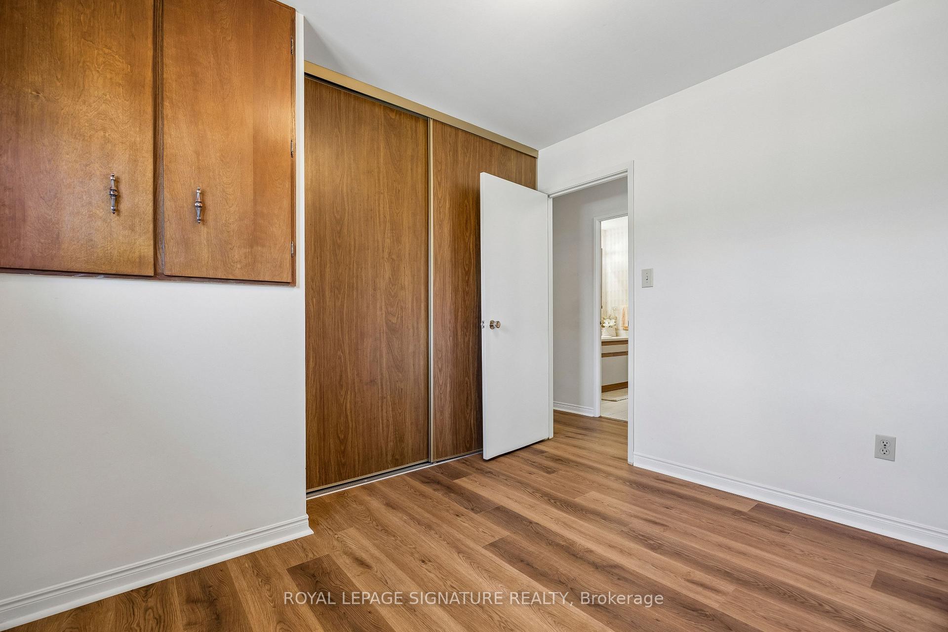 Photo 15 of 171 Petworth Crescent, Scarborough, Agincourt South-Malvern West — HOMEH
