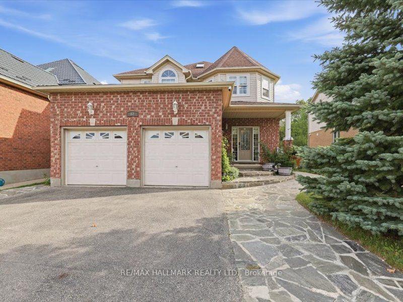 Photo 4 of 82 Doon Mills Drive, Kitchener, Doon South — HOMEH