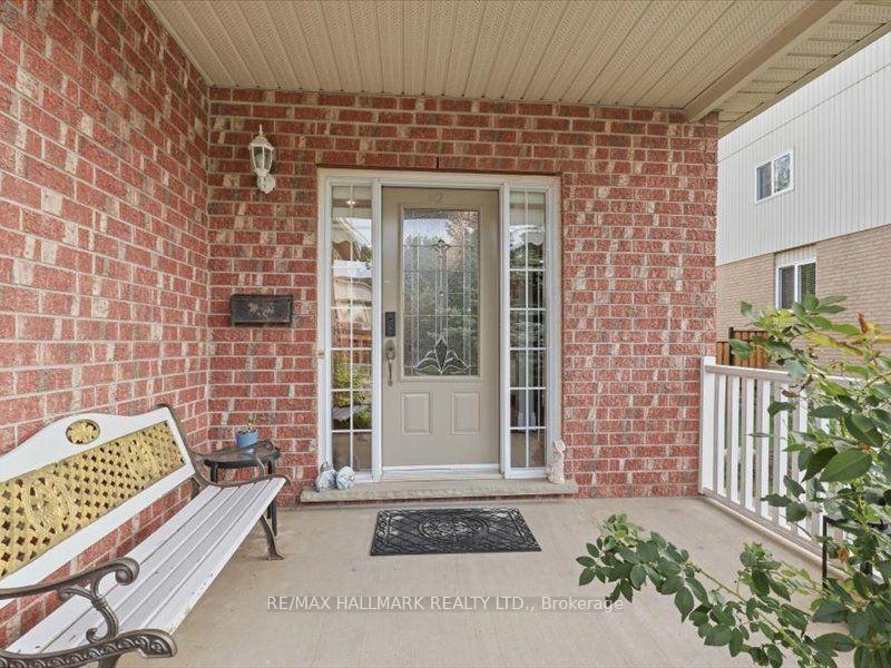 Photo 6 of 82 Doon Mills Drive, Kitchener, Doon South — HOMEH