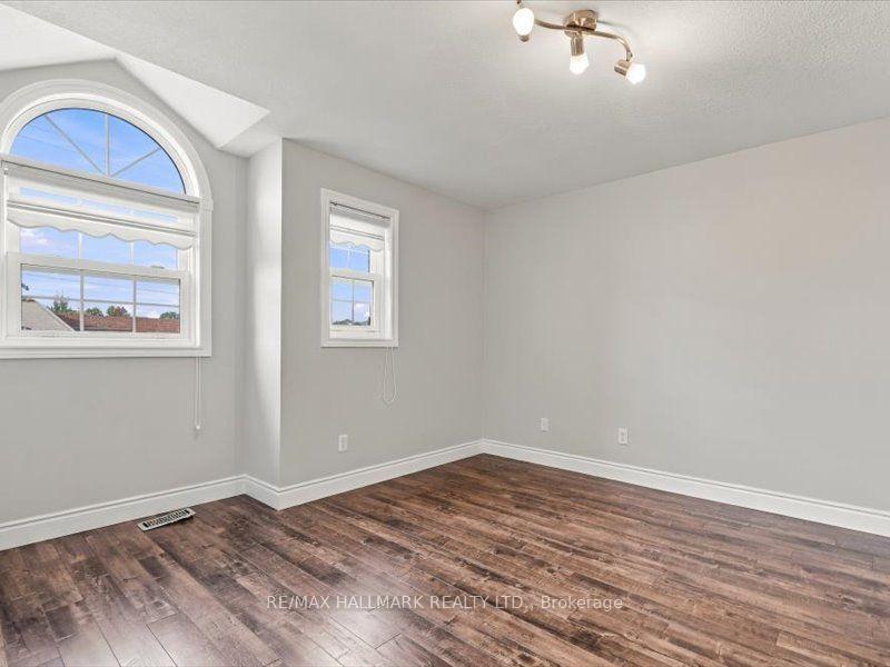 Photo 30 of 82 Doon Mills Drive, Kitchener, Doon South — HOMEH