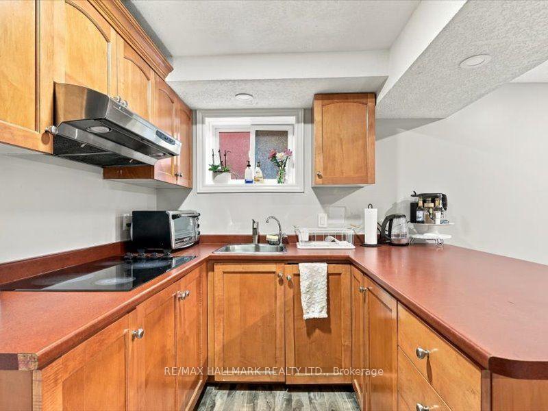 Photo 37 of 82 Doon Mills Drive, Kitchener, Doon South — HOMEH