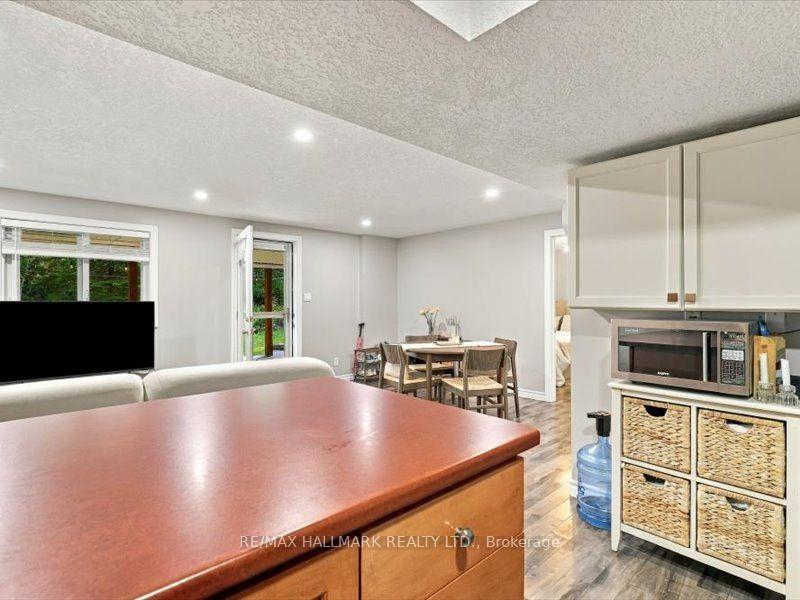 Photo 38 of 82 Doon Mills Drive, Kitchener, Doon South — HOMEH