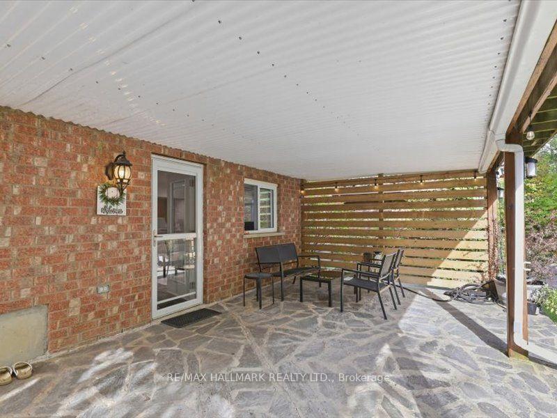 Photo 44 of 82 Doon Mills Drive, Kitchener, Doon South — HOMEH