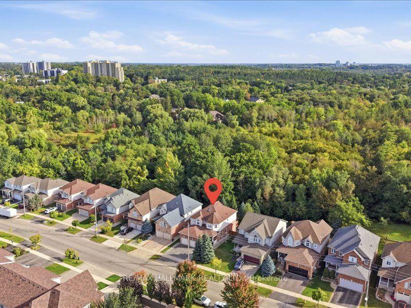 Photo 46 of 82 Doon Mills Drive, Kitchener, Doon South — HOMEH