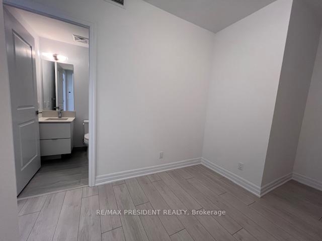 Photo 13 of Unit 3706, 30 Elm Drive, Mississauga, Fairview — HOMEH