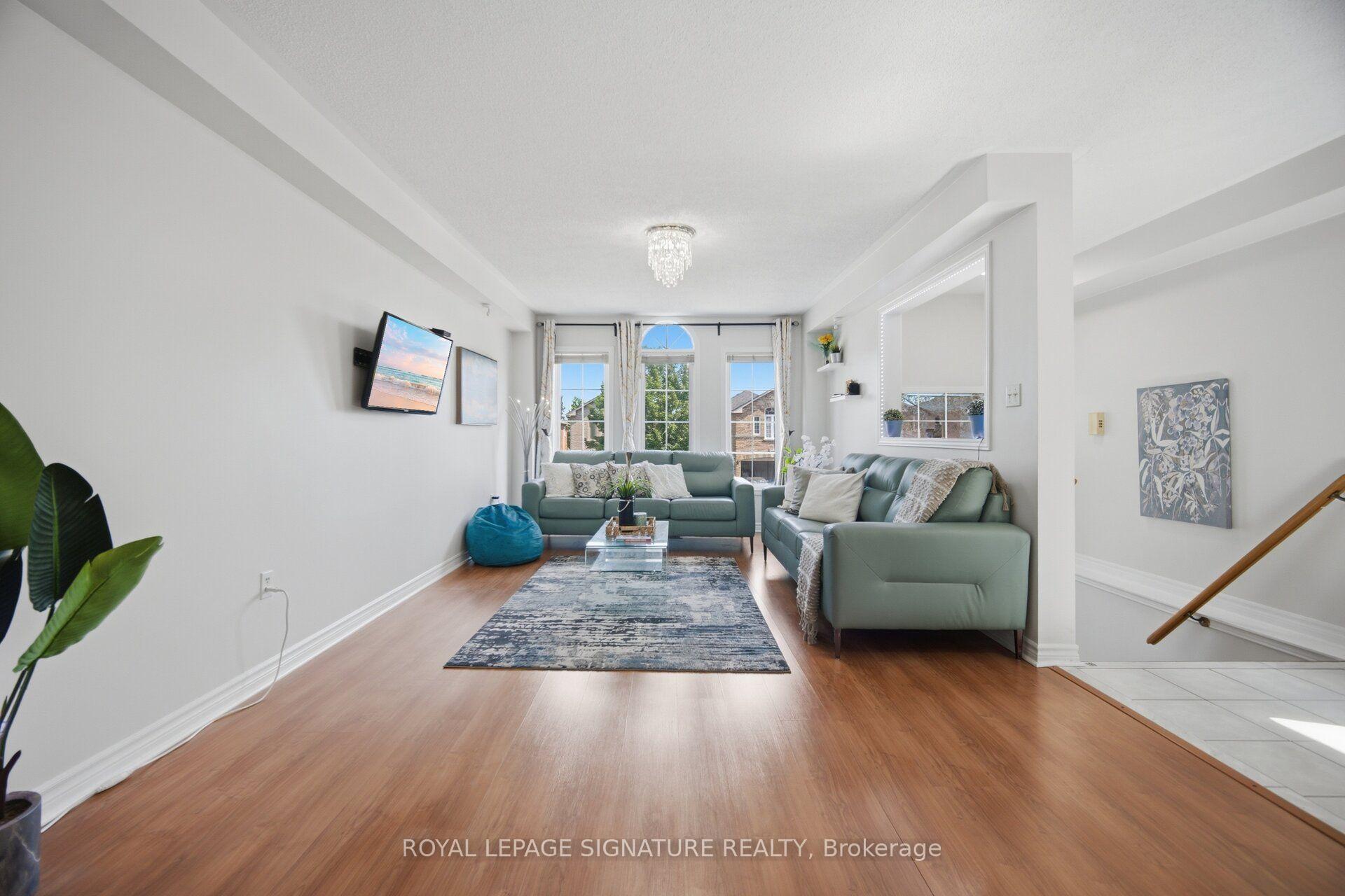Photo 8 of 459 Wildgrass Road, Mississauga, Cooksville — HOMEH