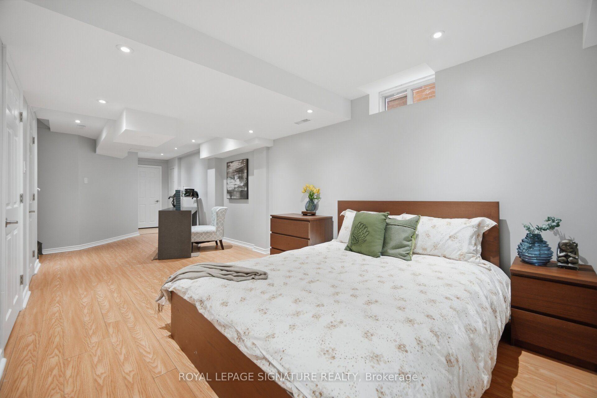 Photo 38 of 459 Wildgrass Road, Mississauga, Cooksville — HOMEH