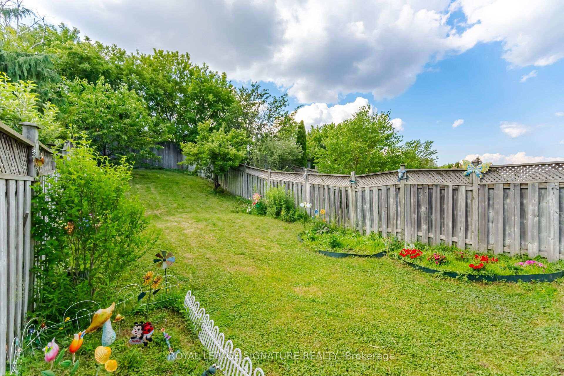Photo 45 of 459 Wildgrass Road, Mississauga, Cooksville — HOMEH