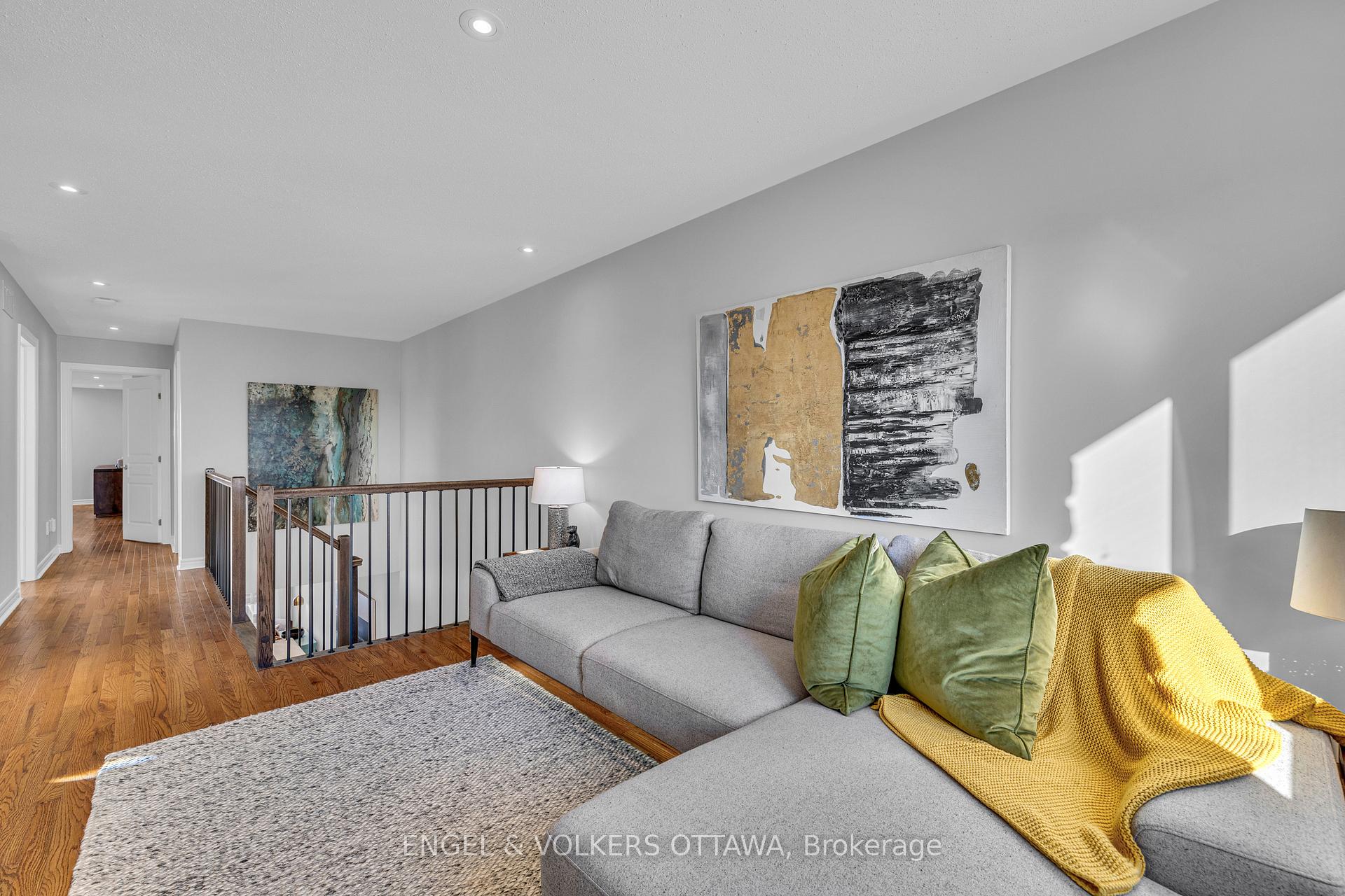 Photo 25 of 1080 Northgraves Crescent, Ottawa, Kanata - Emerald Meadows/Trailwest — HOMEH