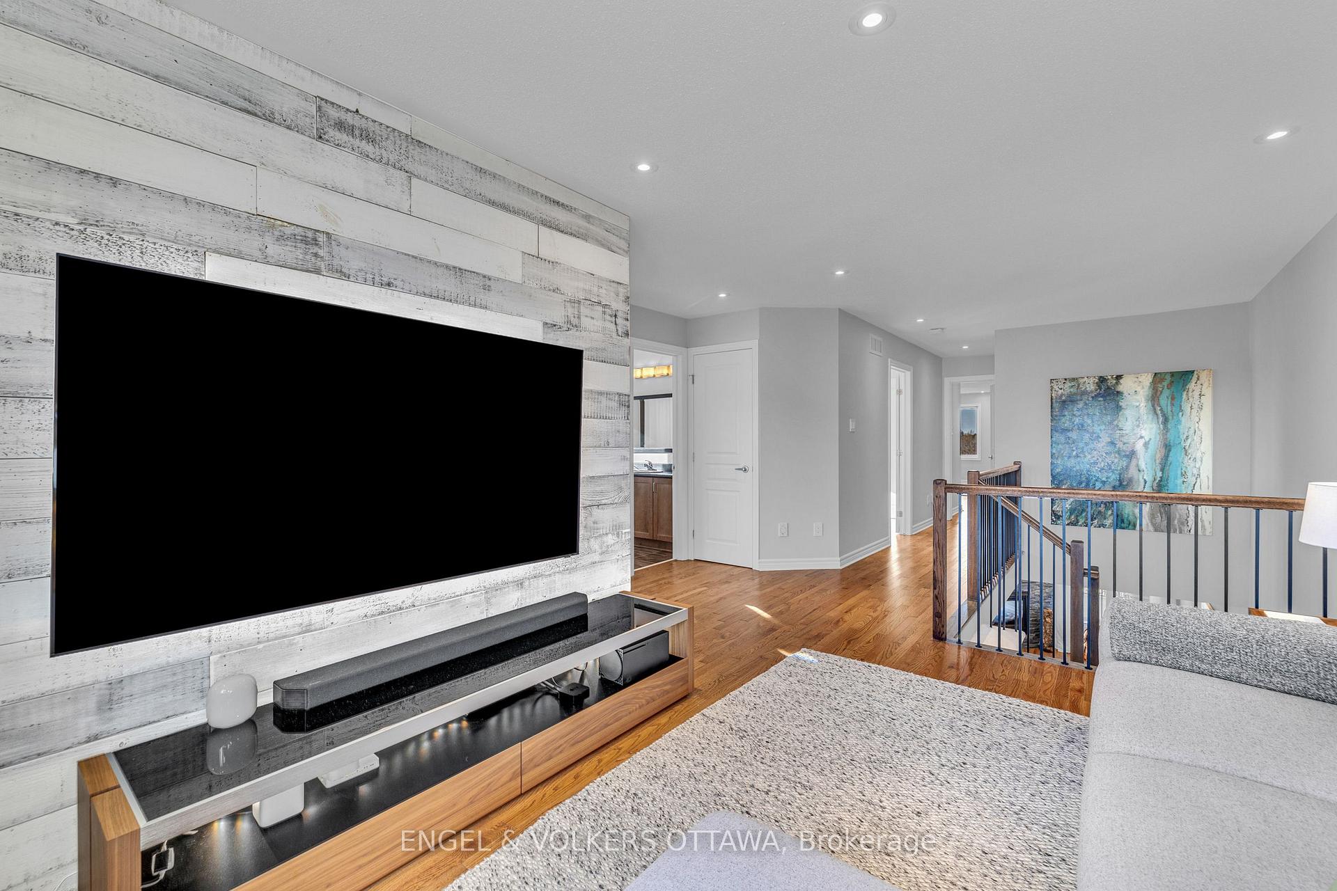 Photo 26 of 1080 Northgraves Crescent, Ottawa, Kanata - Emerald Meadows/Trailwest — HOMEH