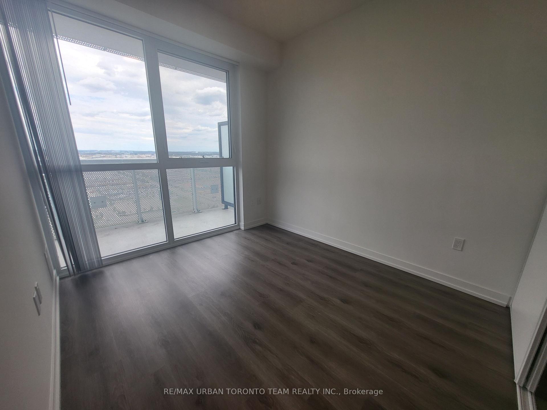 Photo 8 of Unit 2811, 225 Commerce St Street, Vaughan, Vaughan Corporate Centre — HOMEH