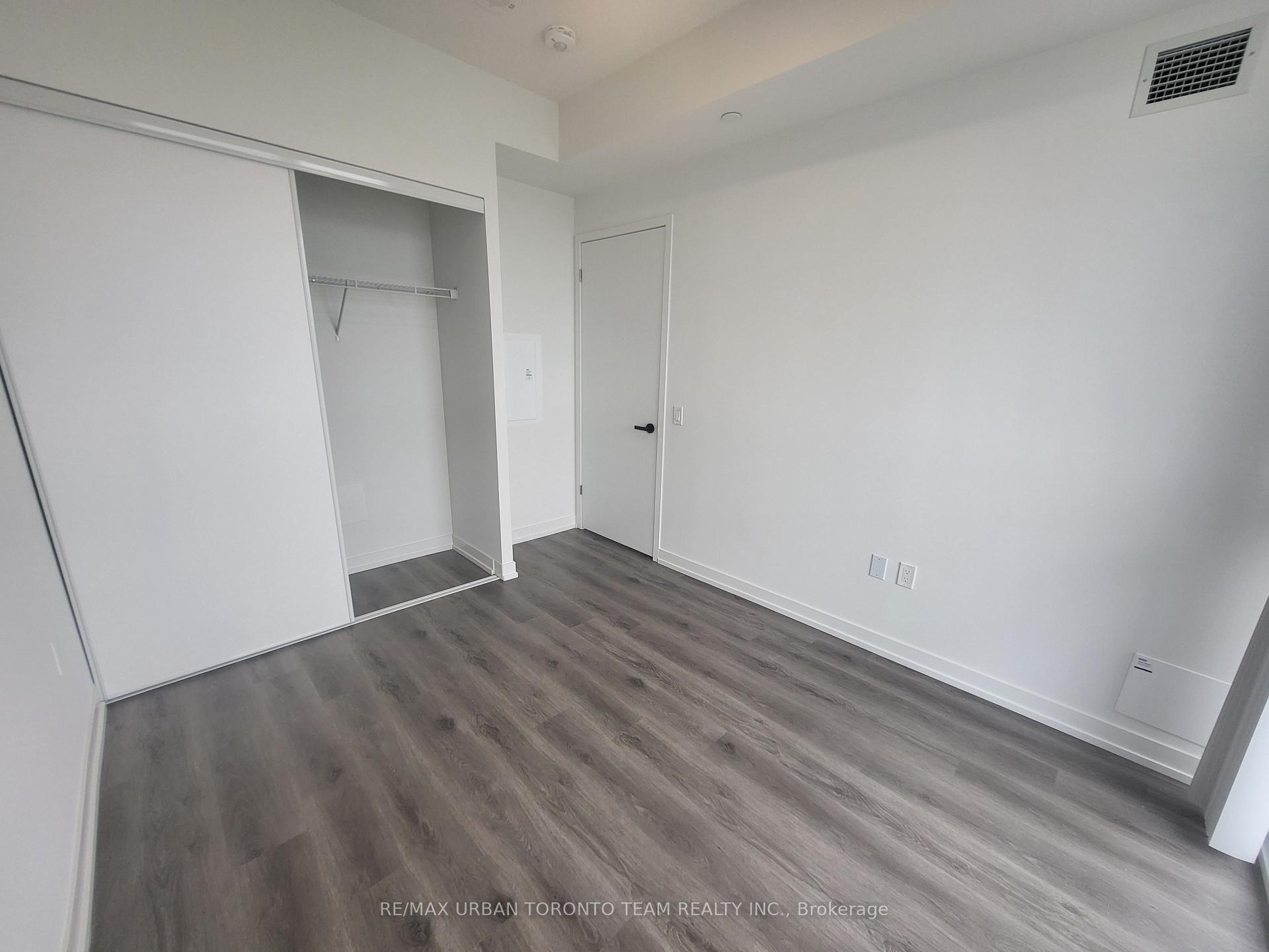 Photo 9 of Unit 2811, 225 Commerce St Street, Vaughan, Vaughan Corporate Centre — HOMEH