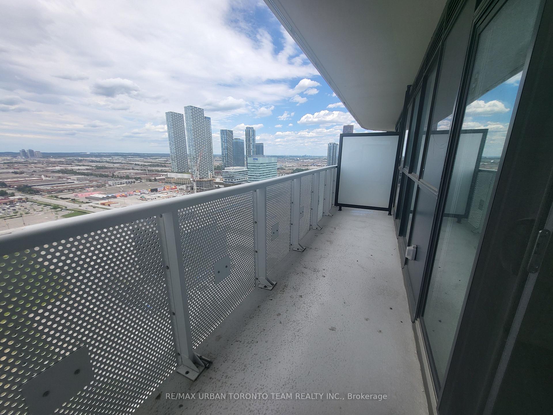 Photo 10 of Unit 2811, 225 Commerce St Street, Vaughan, Vaughan Corporate Centre — HOMEH